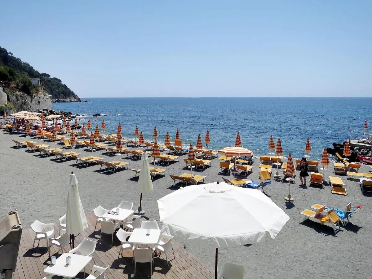 Apartment Come Il Sole All'Improvviso By Interhome Moneglia