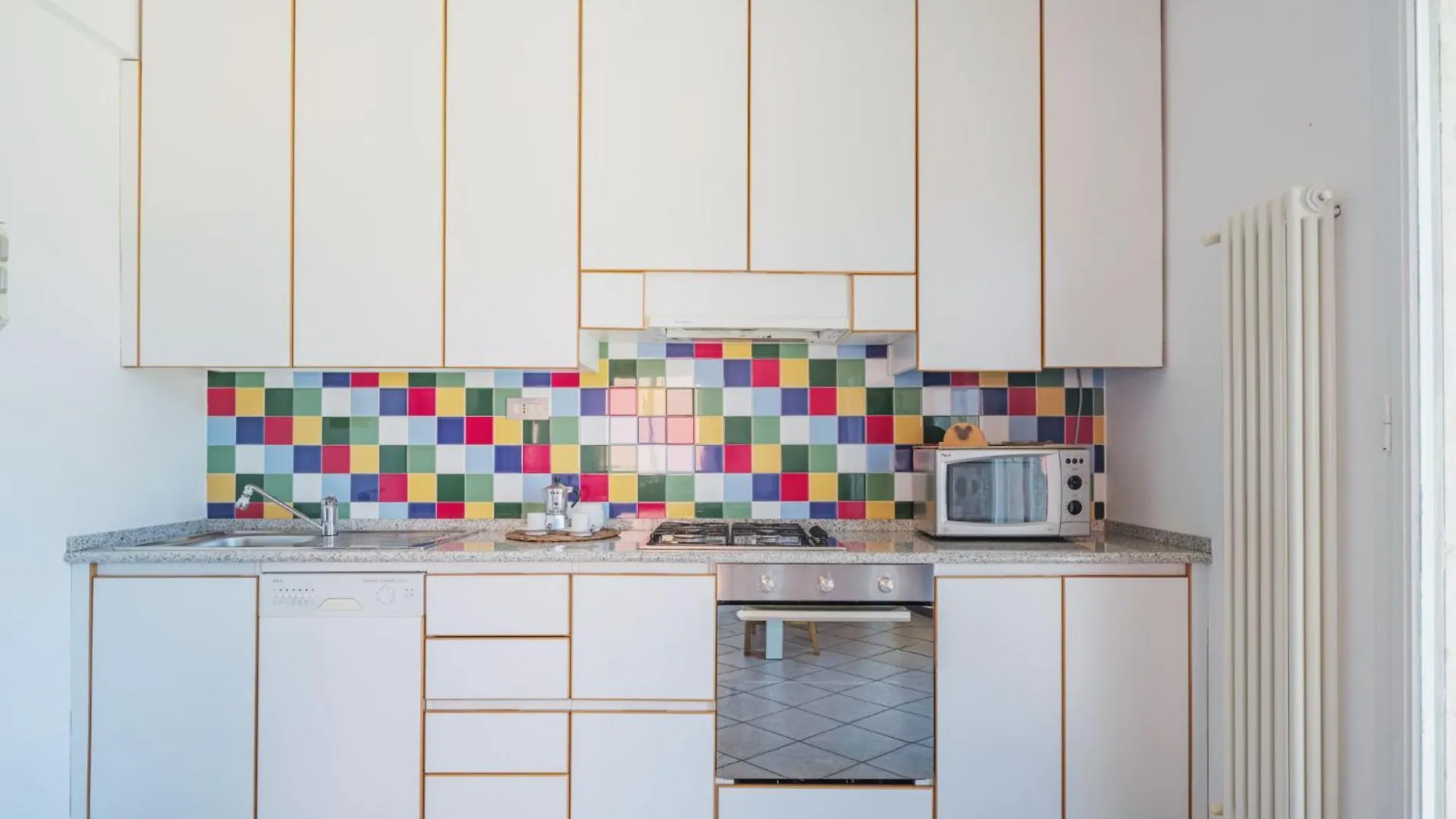 Apartment Come Il Sole All'Improvviso By Interhome Moneglia
